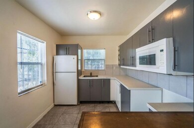 1013 State St unit 1010, West Palm Beach, FL 33407 - photo 2