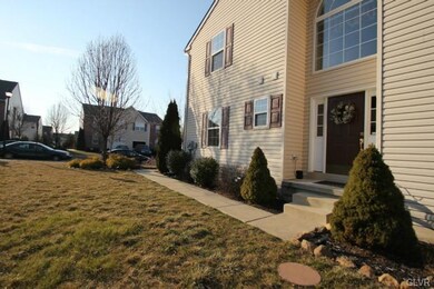 6809 Hunt Dr, Macungie, PA 18062 - photo 5