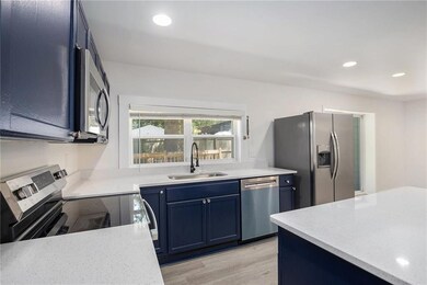 4759 Dodson Rd, Union City, GA 30291 - photo 5