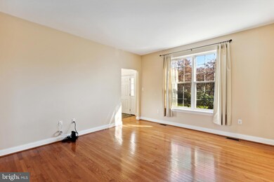 4162 E Campbell Rd, Pennsburg, PA 18073 - photo 5