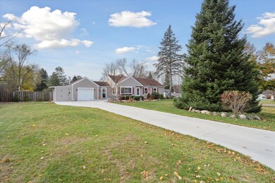 128 Sagamore St, Jackson, MI 49203