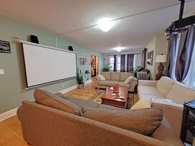 37 N Crescent Circuit unit 37, Boston, MA 02135 - photo 2