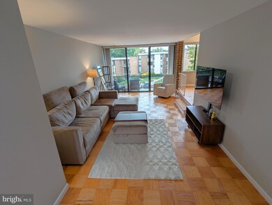 2115 Walsh View Terrace unit 8203, Silver Spring, MD 20902 - photo 4