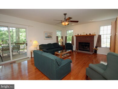 64 Franklin Dr, Plainsboro, NJ 08536 - photo 5