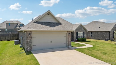 23202 E 103rd Place S, Broken Arrow, OK 74014 - photo 2
