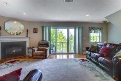 10 Ricciuti Dr unit 7, Quincy, MA 02169 - photo 7