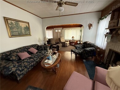 502 1st Ave, Logan, WV 25601 - photo 3