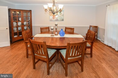 2800 N Yucatan St, Arlington, VA 22213 - photo 6