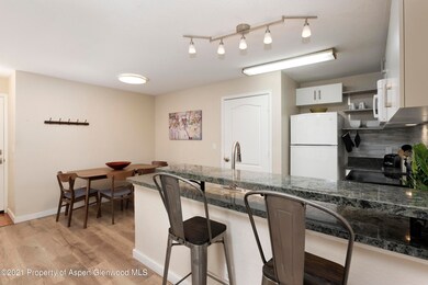 Kitchen/Dining