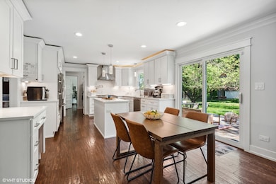 852 Buttonwood Cir, Naperville, IL 60540 - photo 7