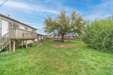 1038 Ross Rd, Columbus, OH 43227 - photo 6