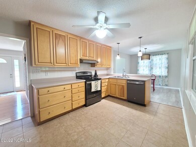 108 Ramona Ave, Jacksonville, NC 28540 - photo 6