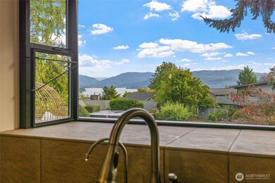 17127 NE 8th Place, Bellevue, WA 98008 - photo 7