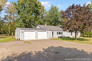1-web-or-mls-14219-port-sheldon-st