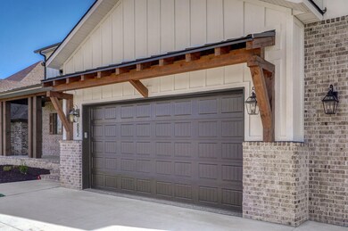 882 E Emerald Terrace, Nixa, MO 65714 - photo 5