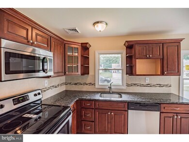 59 Princeton Ln, Willingboro, NJ 08046 - photo 4