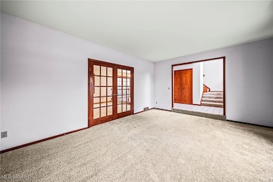 10131 Weathersfield Dr, Mentor, OH 44060 - photo 4