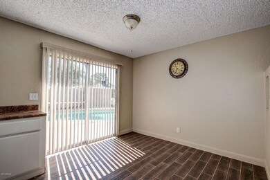 2805 N 46th Ave, Phoenix, AZ 85035 - photo 6