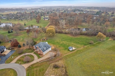 10167 E Deer Creek Ln, Rochelle, IL 61068 - photo 3