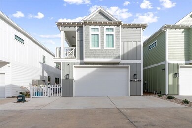 Oversized 2 car garage w/ balcony off Primary room
