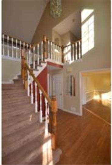 157 Barton Dr, Spring City, PA 19475 - photo 4