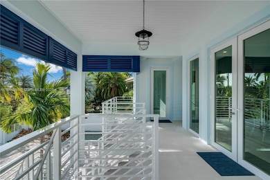 16745 Tamarind Rd, Sugarloaf Shores, FL 33042 - photo 6