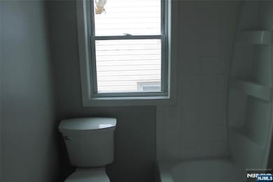 232 Sherman Ave, Newark, NJ 07114 - photo 6
