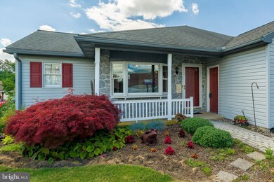 28 Graybill Rd, Leola, PA 17540 - photo 3