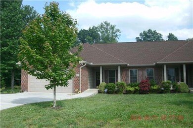 123 Deerfield Ln, Lafayette, TN 37083 - photo 2