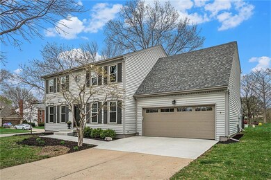 9325 Twilight Ln, Lenexa, KS 66219 - photo 3