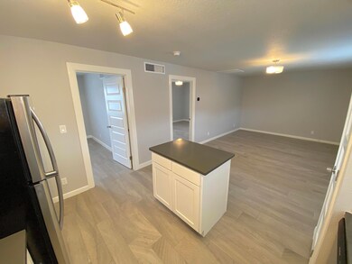 2723 Sacramento Ave unit C, El Paso, TX 79930 - photo 6