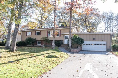 7 Castle Way, Westerly, RI 02891 - photo 2