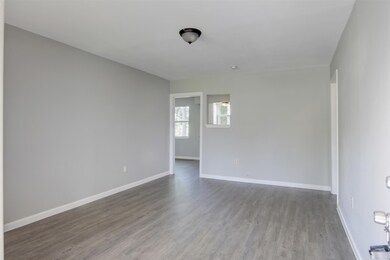 7339 Marilyn Ln, Houston, TX 77016 - photo 3