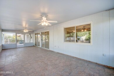 18813 N 103rd- Covered Patio