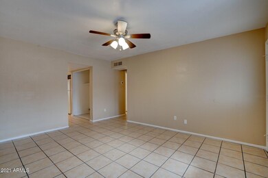 11602 N 42ND AVE pic 3