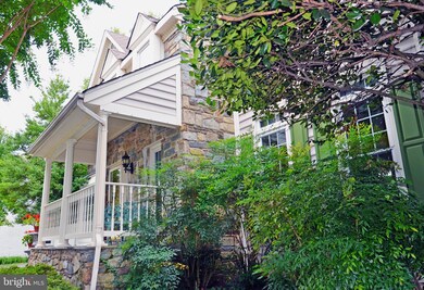 15304 Surrey House Way, Centreville, VA 20120 - photo 5