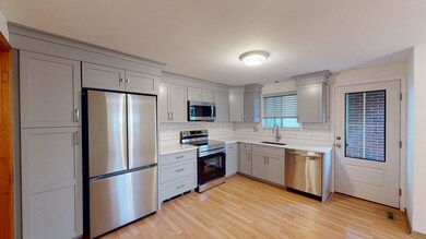 19 Ashmont Ave unit 21, Newton, MA 02458 - photo 5