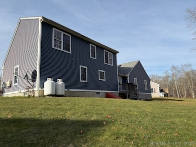 11 Stone House Dr, Plainfield, CT 06374 - photo 2