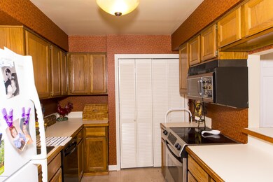 E Kitchen 1