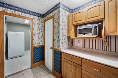 551 Duke Dr, Marietta, GA 30066 - photo 6