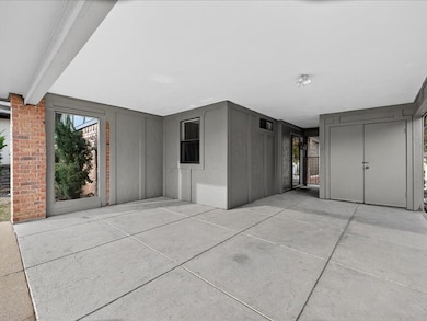 6218 Tezcuco Ct, Granbury, TX 76049 - photo 4