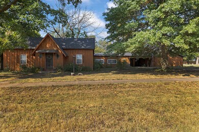 307 W Inman Rd, Clever, MO 65631 - photo 3