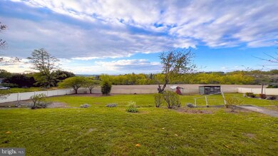 345 Kindt Corner Rd, Leesport, PA 19533 - photo 3