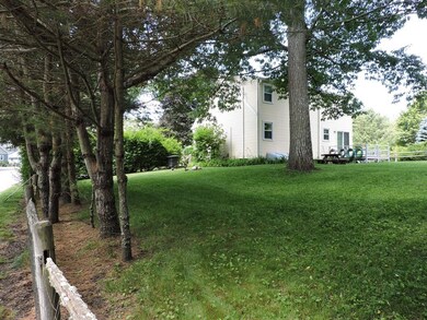 2 Hall Rd, Webster, MA 01570 - photo 4