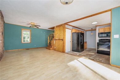 1377 Spanish Dr, Asheboro, NC 27205 - photo 7