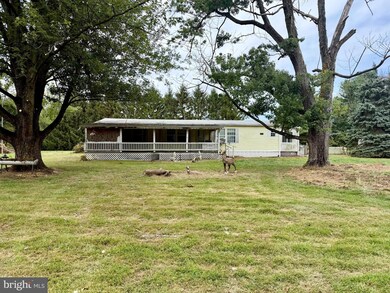 250 Leedy Rd, Spring Grove, PA 17362 - photo 2