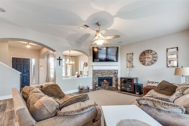 7012 Sunburst Trail, Denton, TX 76210 - photo 7