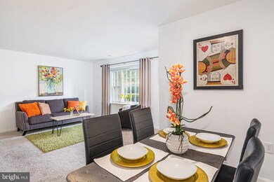 9045 N Laurel Rd unit E, Laurel, MD 20723 - photo 6