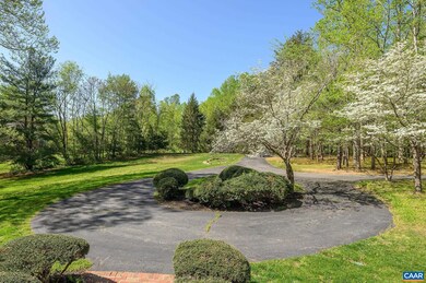 455 Balbion Dr, Earlysville, VA 22936 - photo 4