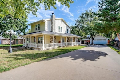 109 Thomas St, Joshua, TX 76058 - photo 3